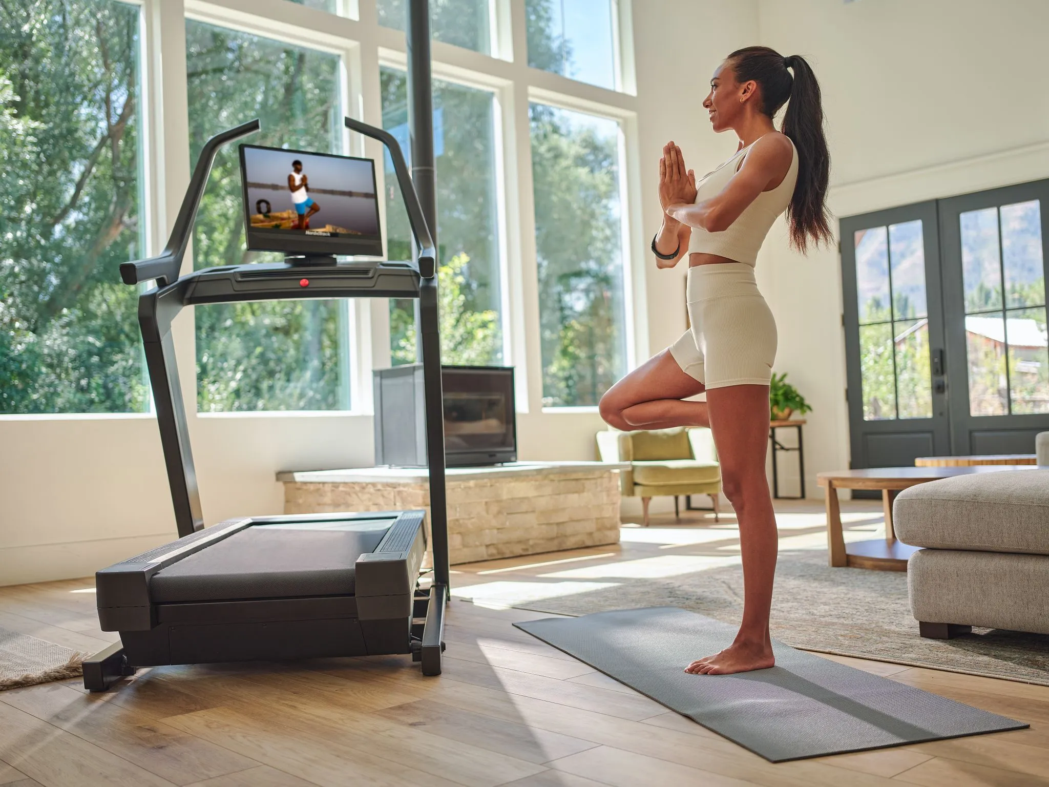 NordicTrack X24 Incline Trainer (2025 New)