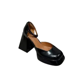RETKE Block Heel Sandals