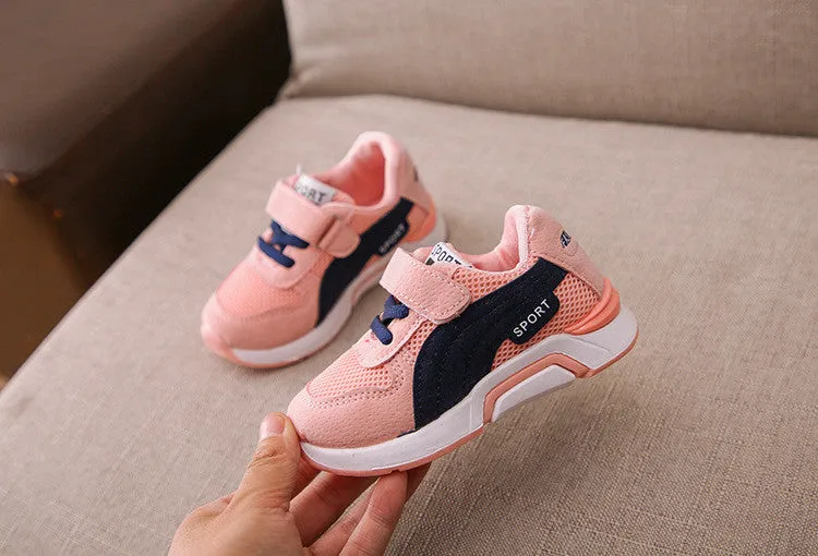 Sporty Design Sneakers