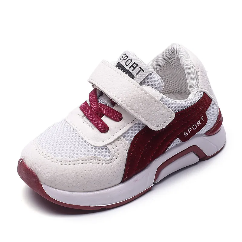 Sporty Design Sneakers