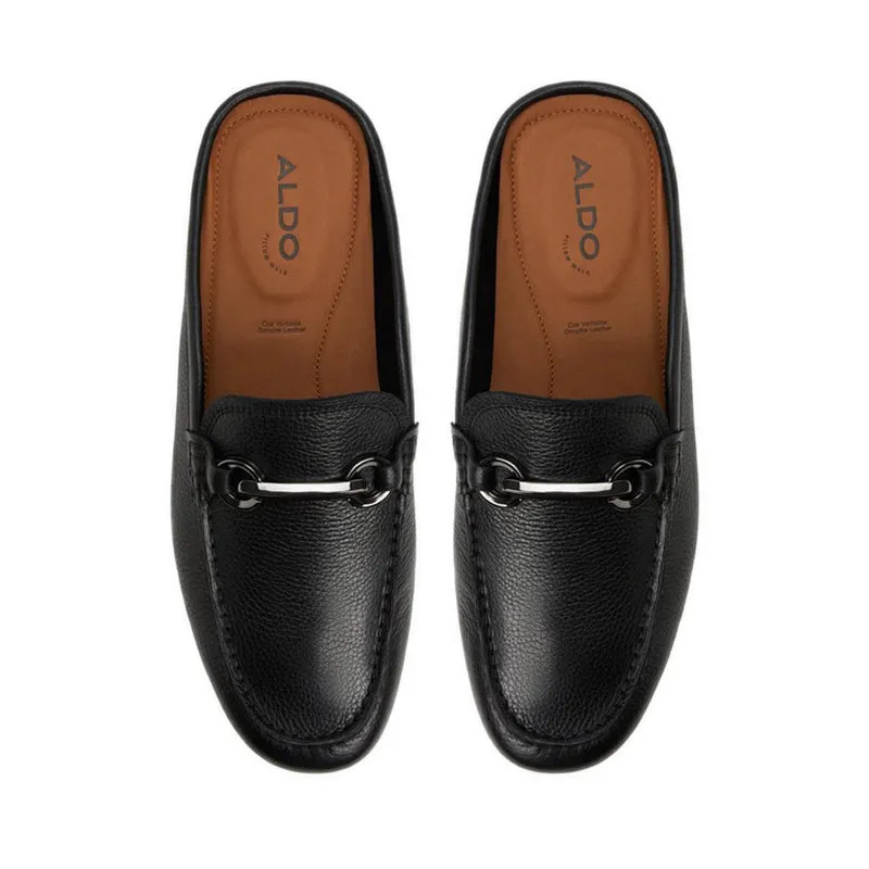 Steadfast Slip Ons - Black