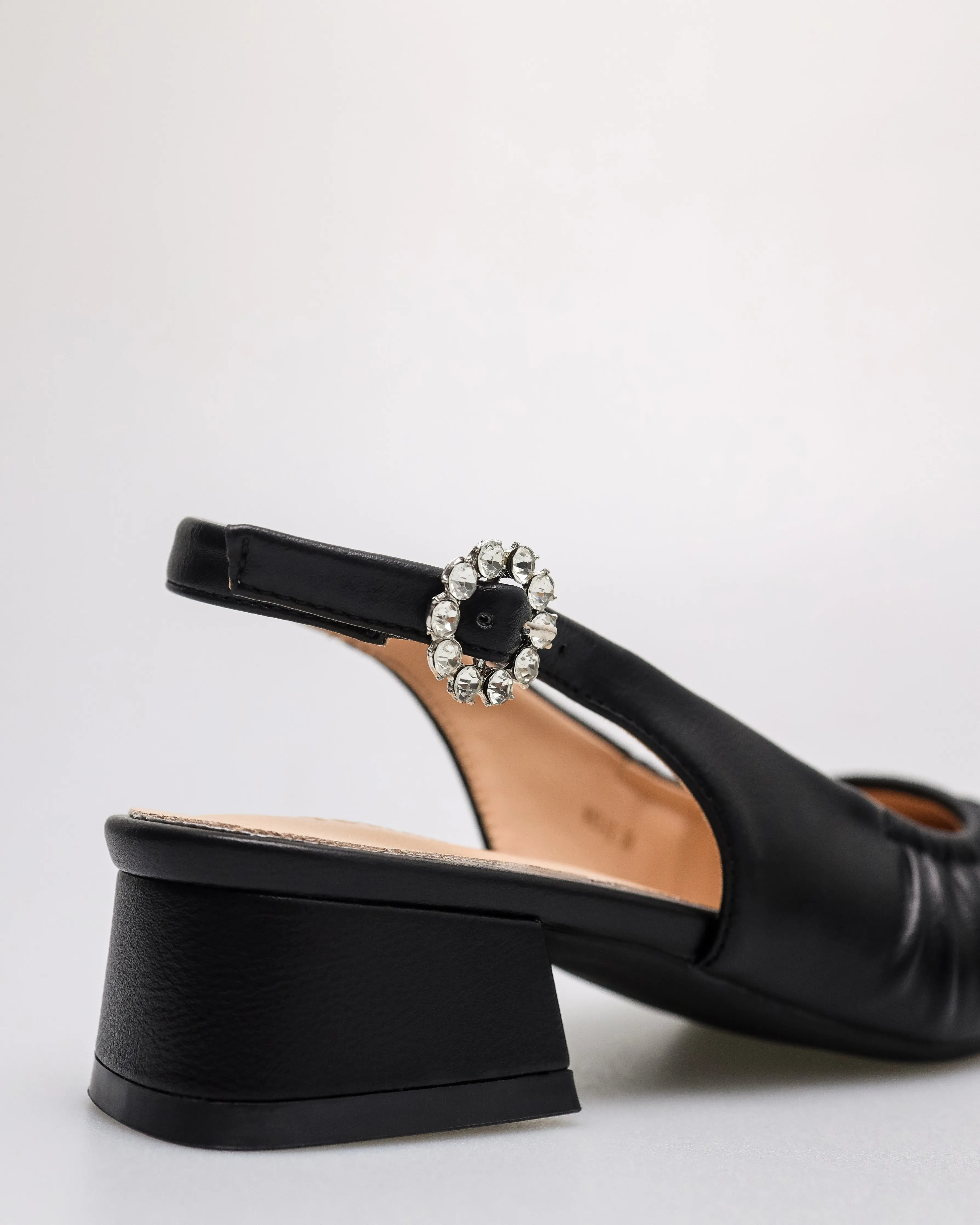 Tomaz NN542 Ladies Squared Ruched Heels